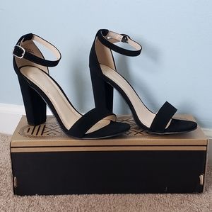 Bamboo Chunky Black Heel